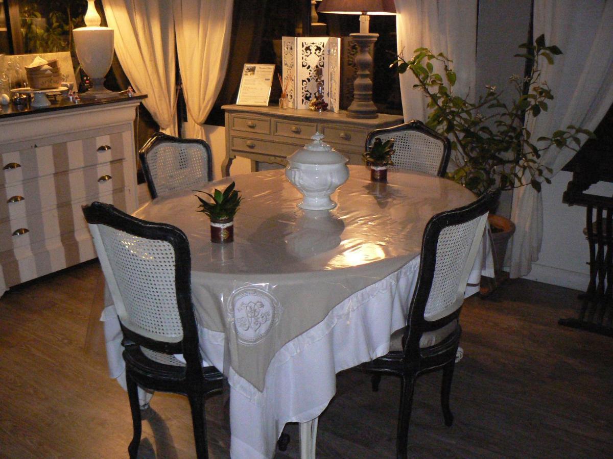 Bed and Breakfast La Caldamente Rieux-de-Pelleport Exterior foto